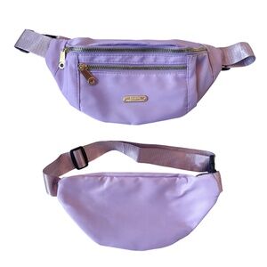 ✨Free With Purchase - Brand New Belt Bag